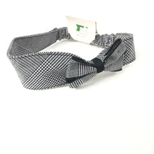 Load image into Gallery viewer, Hair Accessories - Valor plaid
